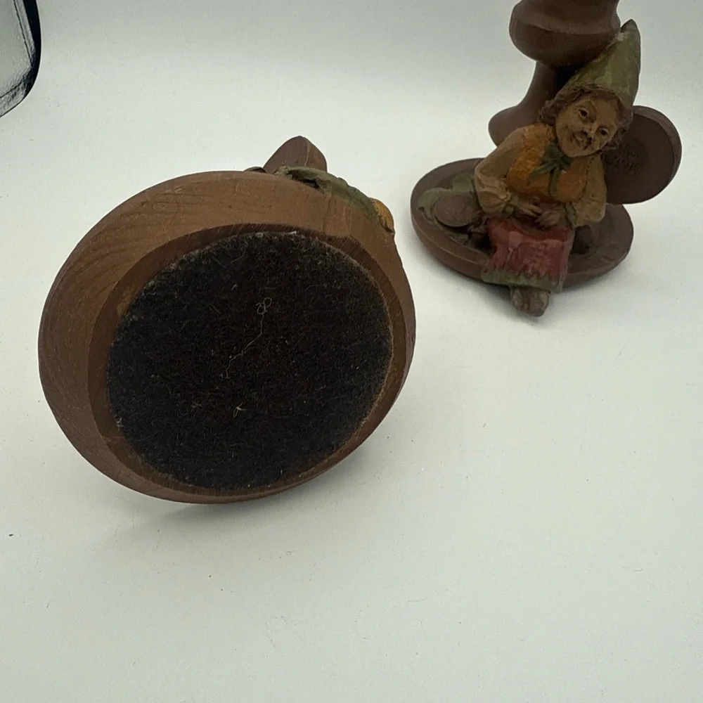 VTG 1983 Tom Clark Gnomes Mrs Wink & Wink Too Signed candlestick Holders retired
